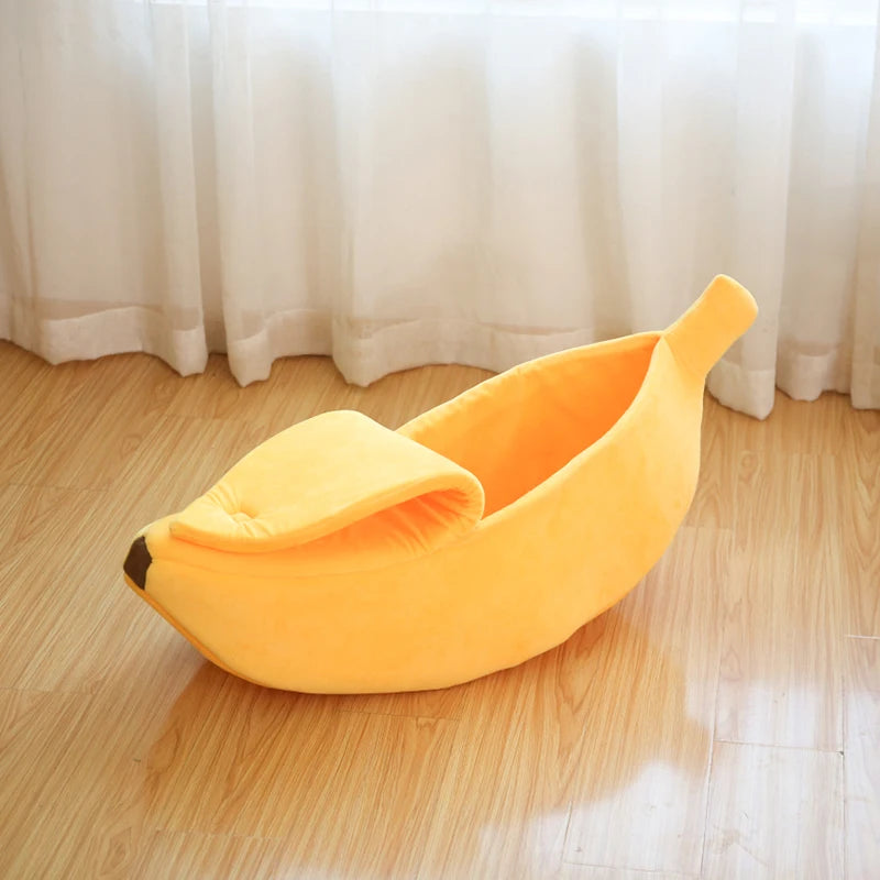 Cozy Banana Pet Bed